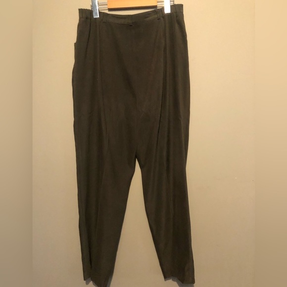 SAG HARBOR Vintage Suede-Like Vest & Slacks Set - Picture 5 of 11